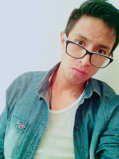 Israel Ortiz Photo 40