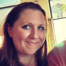 Laura Duggan Photo 29