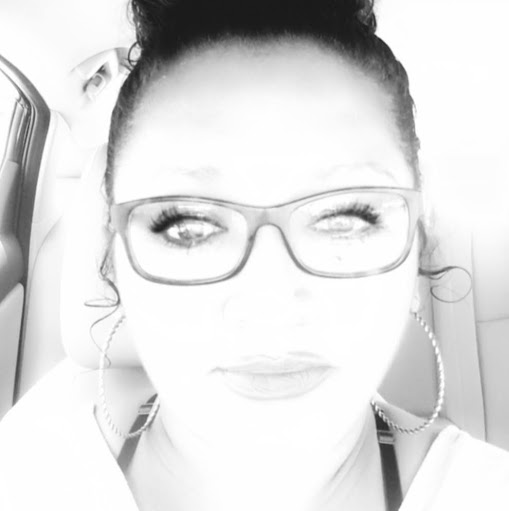 Angie Ramirez Photo 30