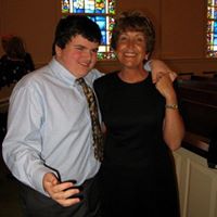 Elizabeth Overby Photo 12