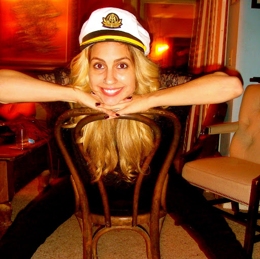 Christy Hunter Photo 11