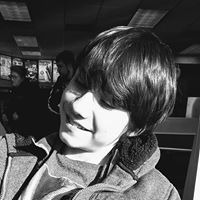 Lisa Mathews Photo 24