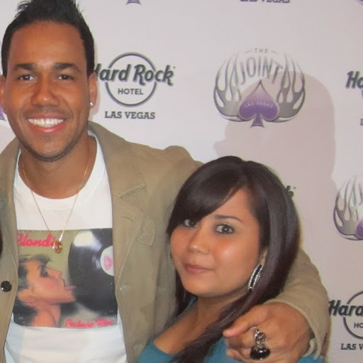 Nancy Zepeda Photo 17