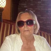 Catherine Warren Photo 10