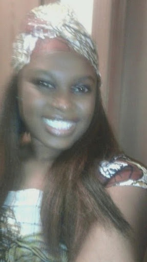 Victoria Charles Photo 15