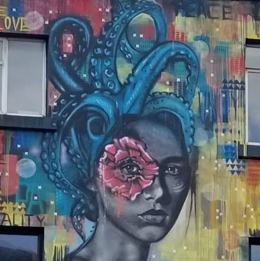 Lisa Packer Photo 19