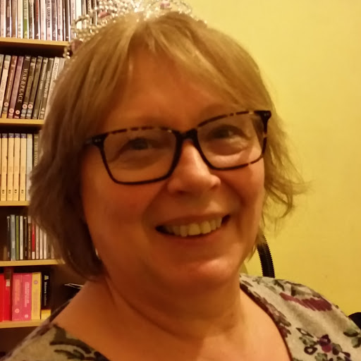 Christine Hooper Photo 15