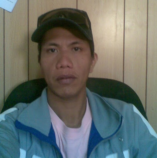 Jerry Valenzuela Photo 17