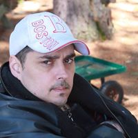 Jeremy Stevens Photo 18