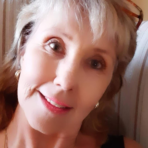 Judy Mills Photo 11