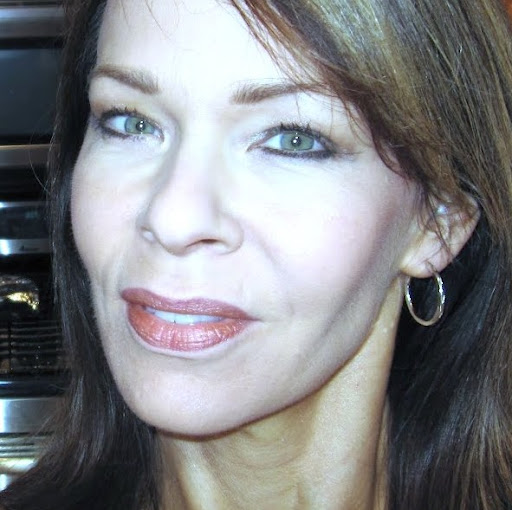 Julie Cornell Photo 17