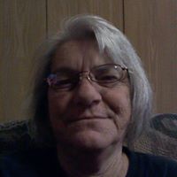 Elizabeth Henry Photo 16
