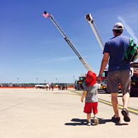 Cameron Garrett Photo 37