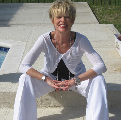 Kathleen Graham Photo 34