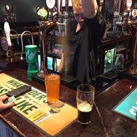 Darryl Hall Photo 26