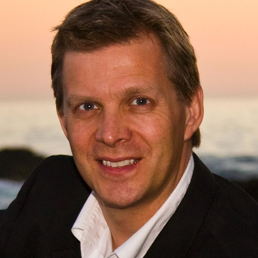 Geoffrey Small Photo 15