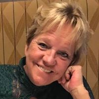 Linda Keener Photo 31