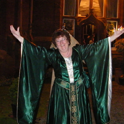 Diane Jones Photo 14