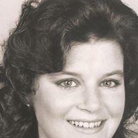 Elizabeth Borelli Photo 11