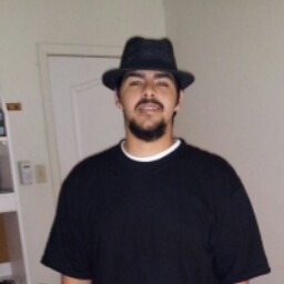 Thomas Cruz Photo 19