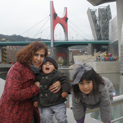 Vivian Perez Photo 6