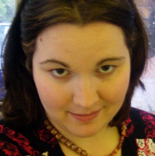 Jennifer Niles Photo 14
