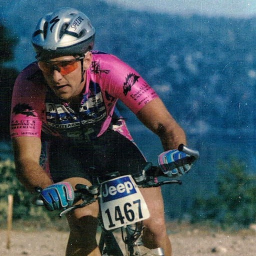 Jeffrey Thompson Photo 11