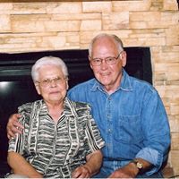 Perry Arnold Photo 11