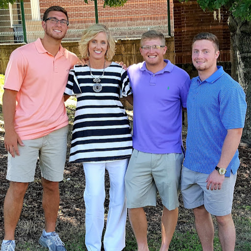 Christie Scott Photo 20