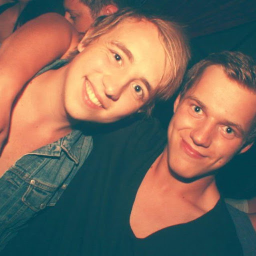 Matthew Peacock Photo 22