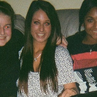 Laura Bachman Photo 6