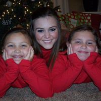 Kristina Howell Photo 29