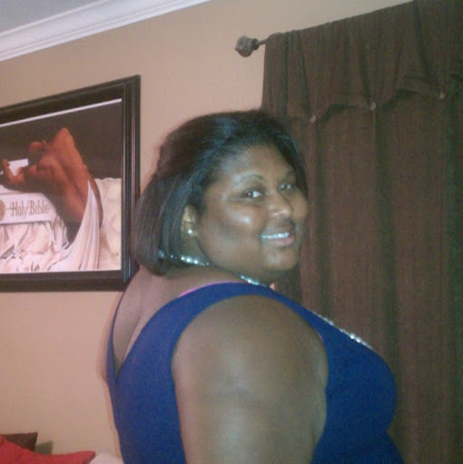 Kelly Ware Photo 10