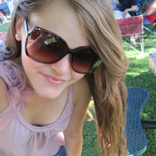 Jessica Rowland Photo 27