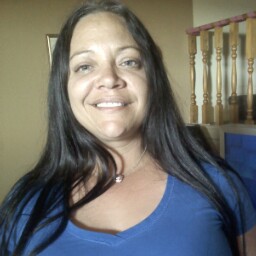 Crystal Garrett Photo 20