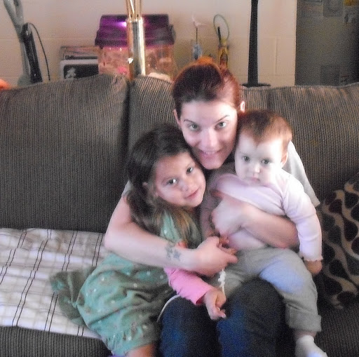 Megan Deleon Photo 16