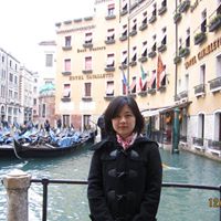 Wei Qiu Photo 12