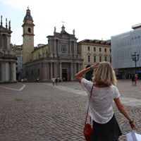 Rachel Bullock Photo 22