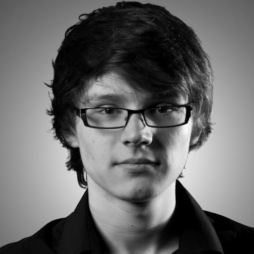 Alex Redmond Photo 25
