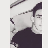 Adam Martin Photo 36