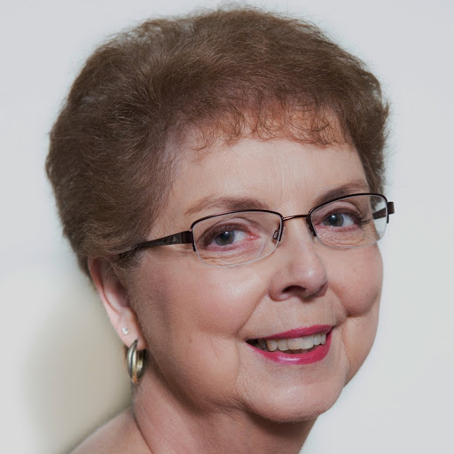 Michele May Photo 18