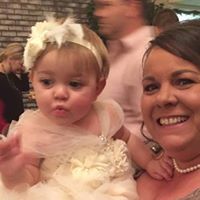 Michele Guthrie Photo 7