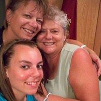 Sandy Erickson Photo 11