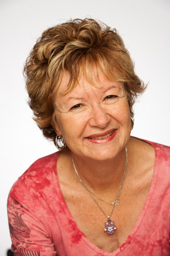 Kathleen Chambers Photo 35