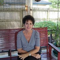 Vivian Rowe Photo 11