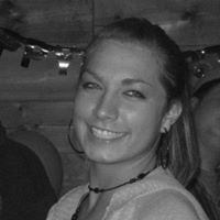 Julie Clemons Photo 20