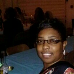 Tracy Robinson Photo 14