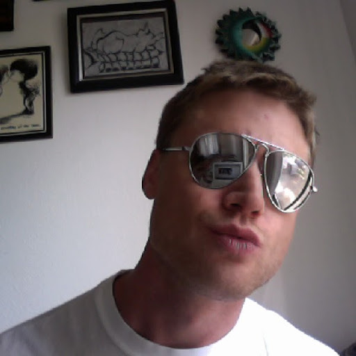 Daniel Baker Photo 54