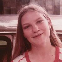 Linda Henson Photo 24