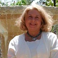 Sharon Yates Photo 44